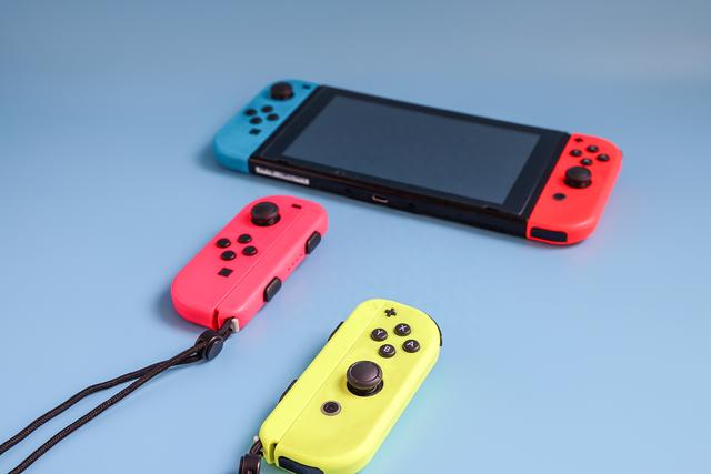 任天堂居然还挤牙膏！Switch 2全面泄露：性能赶上PS4