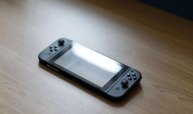 switch 用了六年，这几个配件最实用！